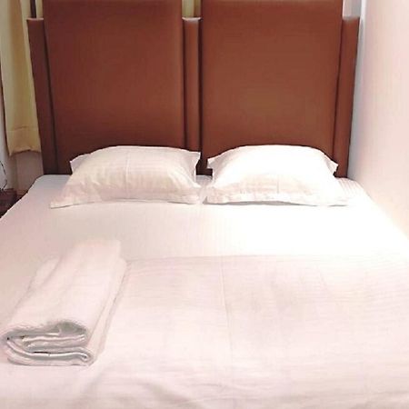 Staymaker Hotel Mohan Palace Baharampur Ngoại thất bức ảnh